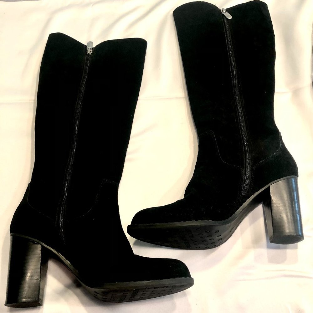Adrienne Vittadini Black Suede Boots Size 8.5